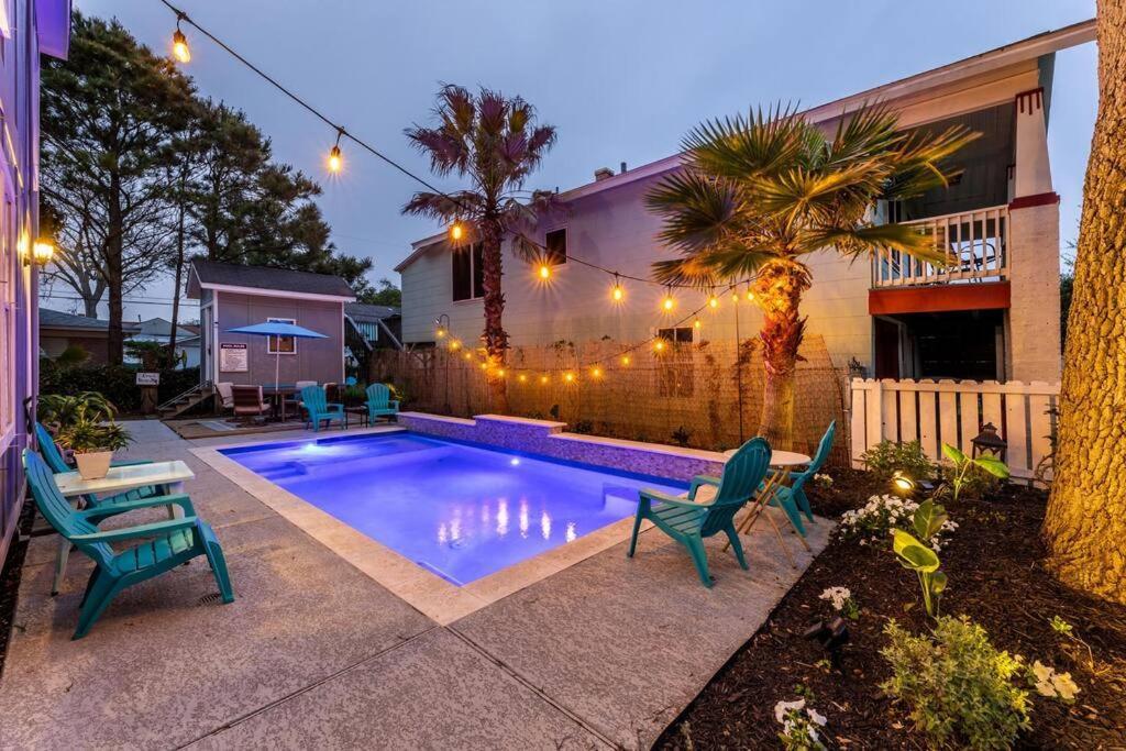 5/3 With A Heated Pool 2 Min From Beach, Updated Villa Galveston Exterior photo